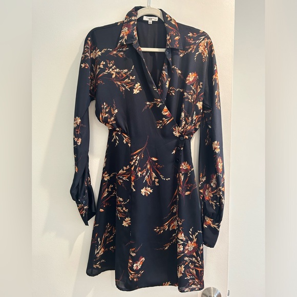 EQUIPMENT Harmon Navy Blue Floral Draped Cross-Front Long Sleeve Wrap Dress XS - Picture 3 of 4
